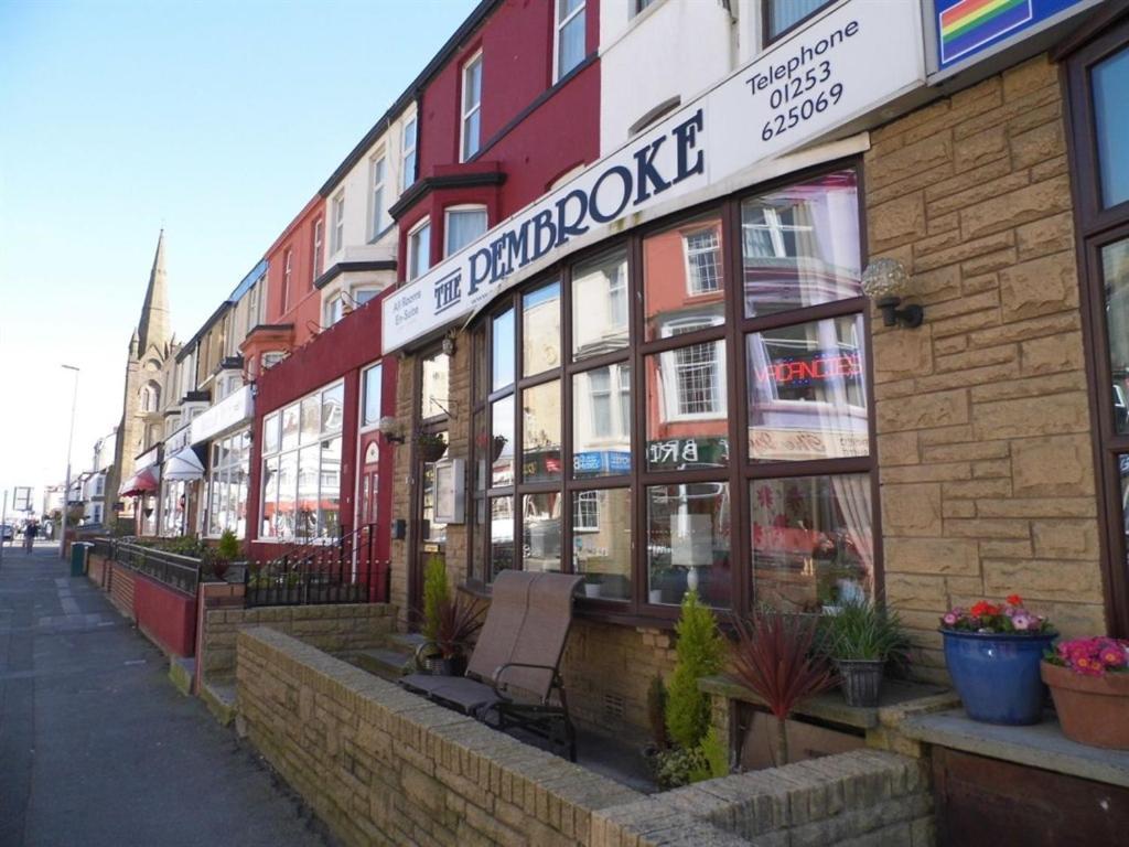 The Pembroke Hotel Блекпул Екстериор снимка